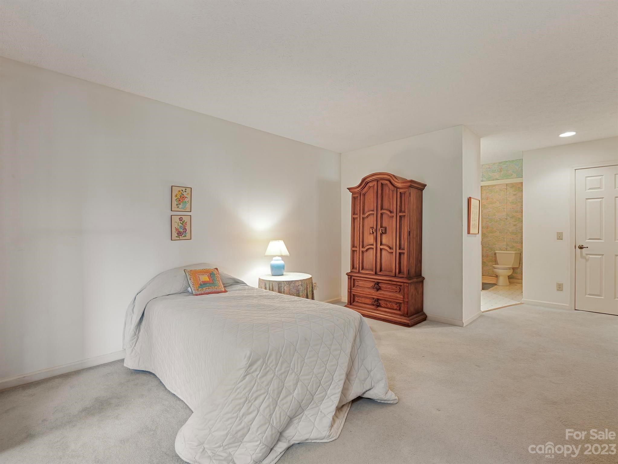 The Oaks - Residential