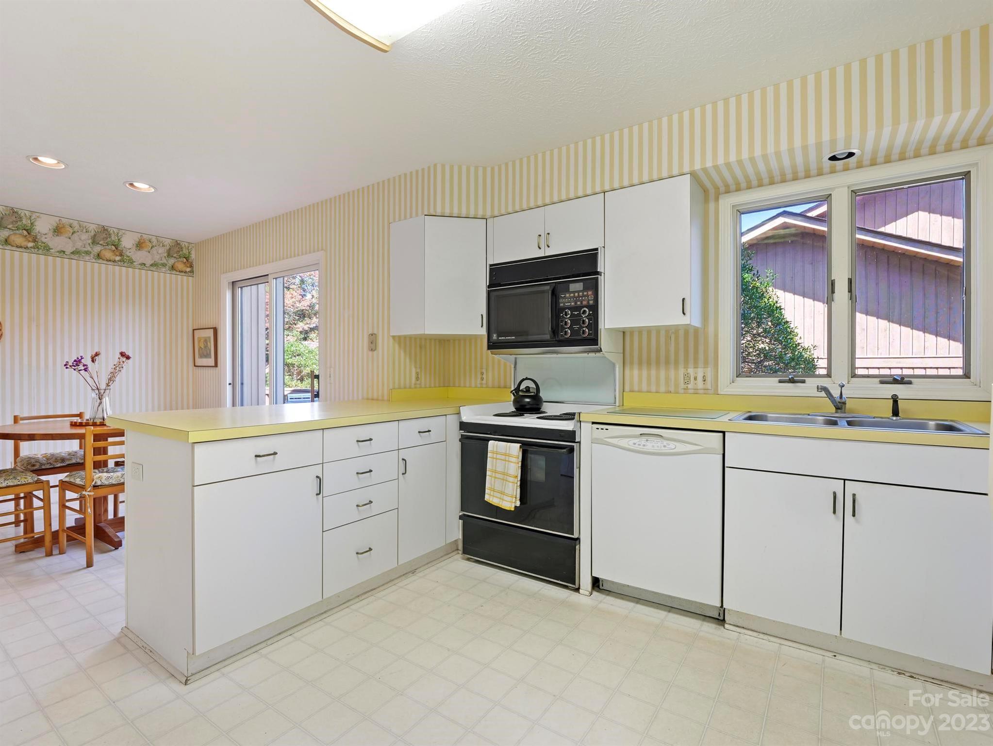 The Oaks - Residential