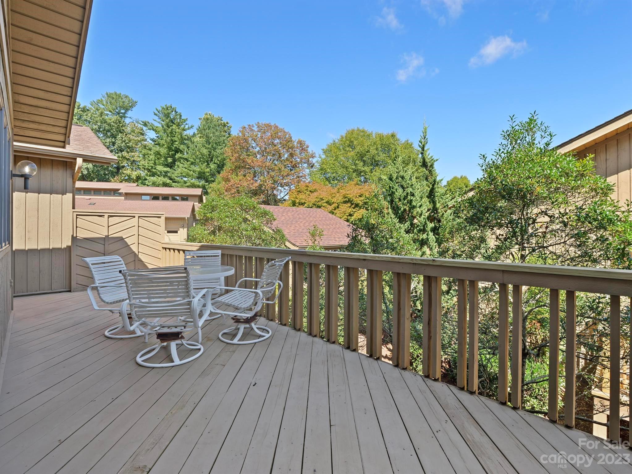 The Oaks - Residential