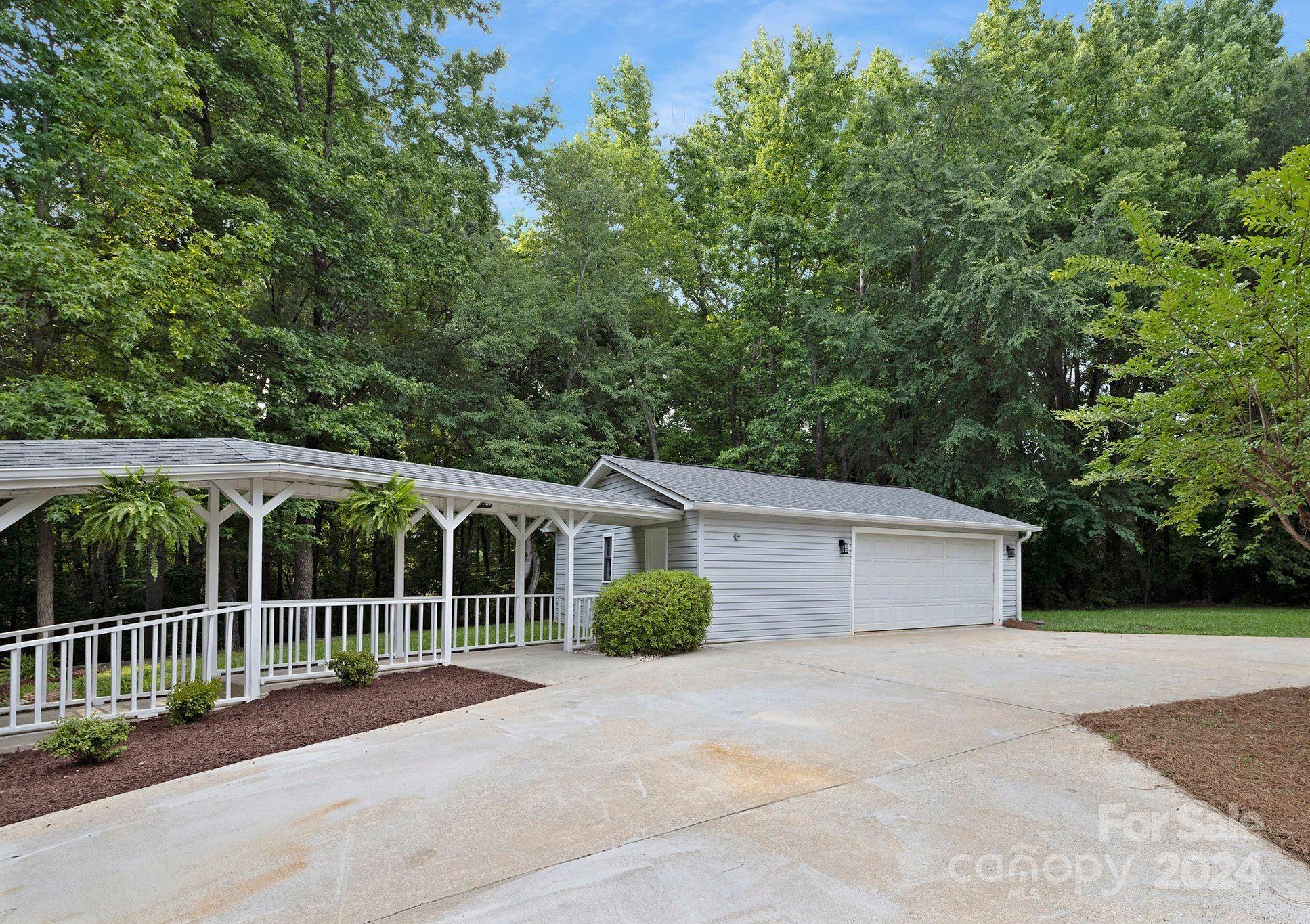 Carowood - Residential