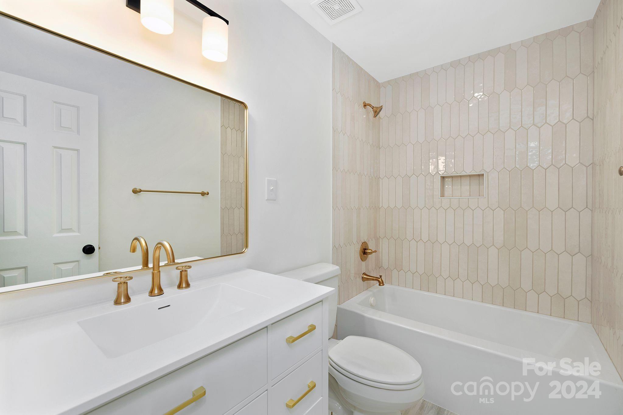 Carowood - Residential