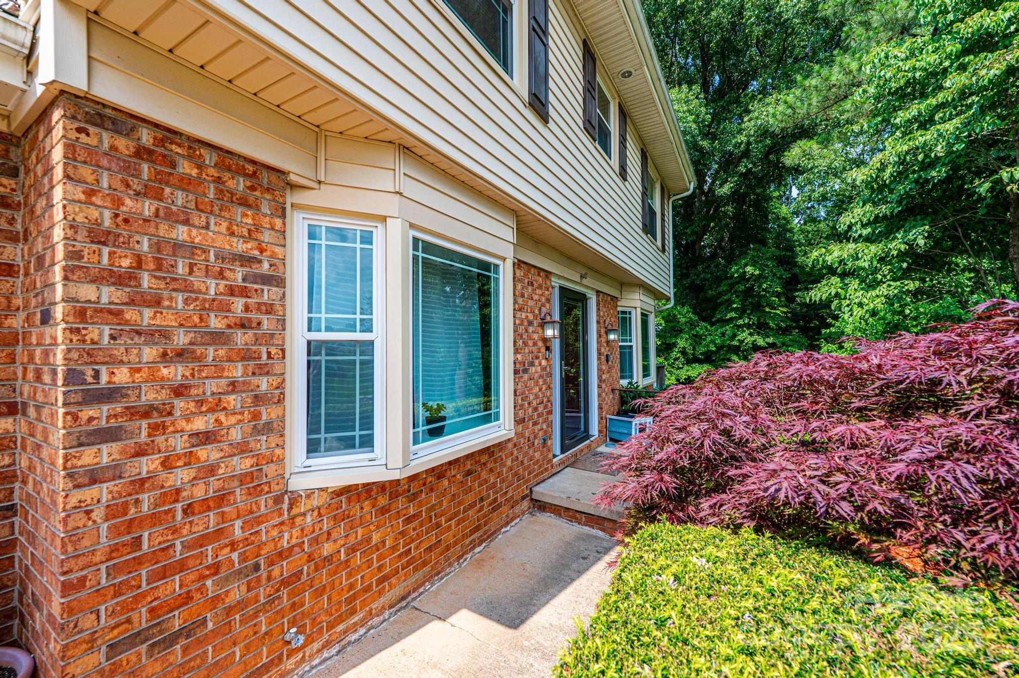 5516 Northwood Drive