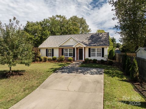 Photo of 1944 Bristol Parkway, Rock Hill, SC 29732 (MLS # 4307970)