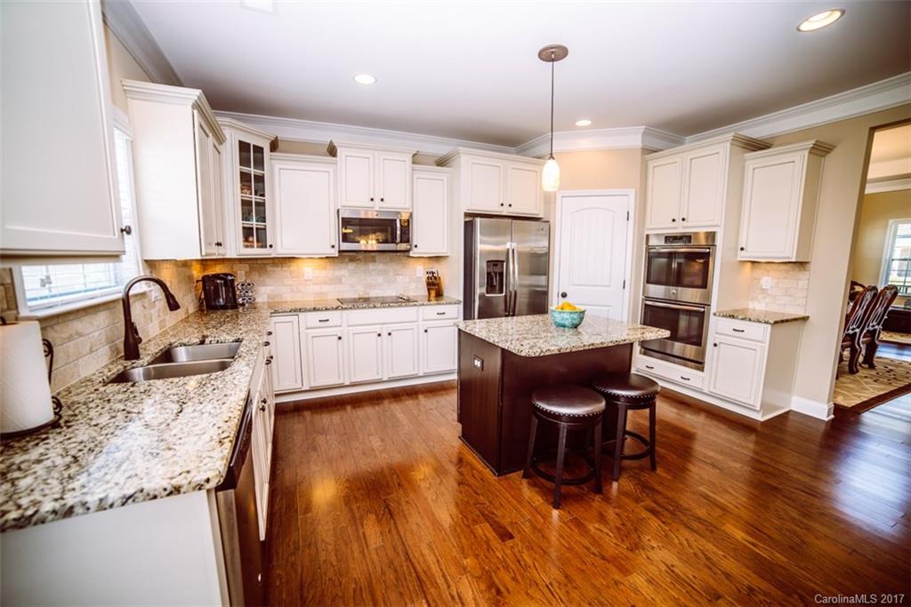 Lake Ridge - Residential