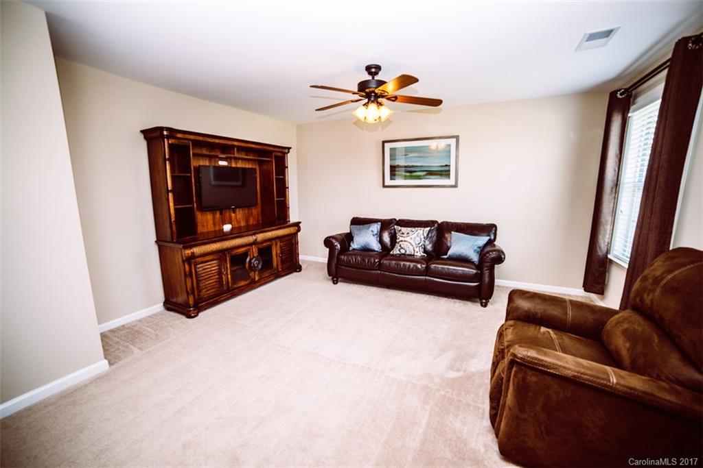 Lake Ridge - Residential