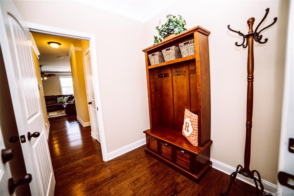 Lake Ridge - Residential