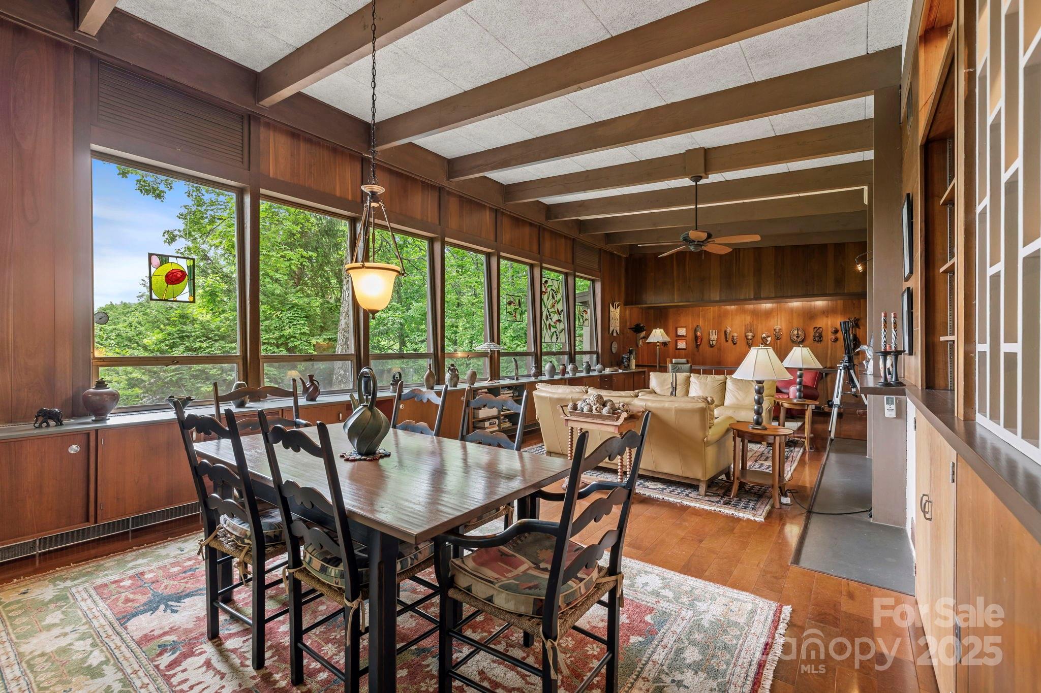 21 Rhododendron Road