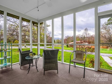 154 Freedom Road Hendersonville NC 28782