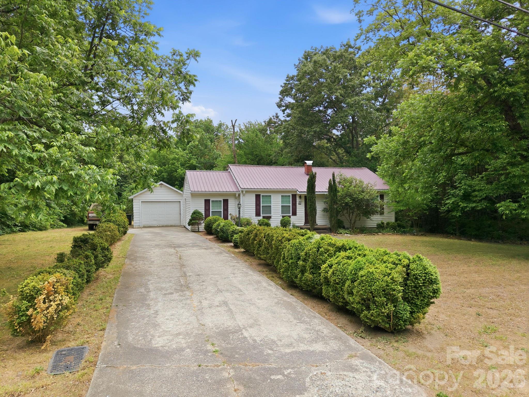 211 Sowers Ferry Road
