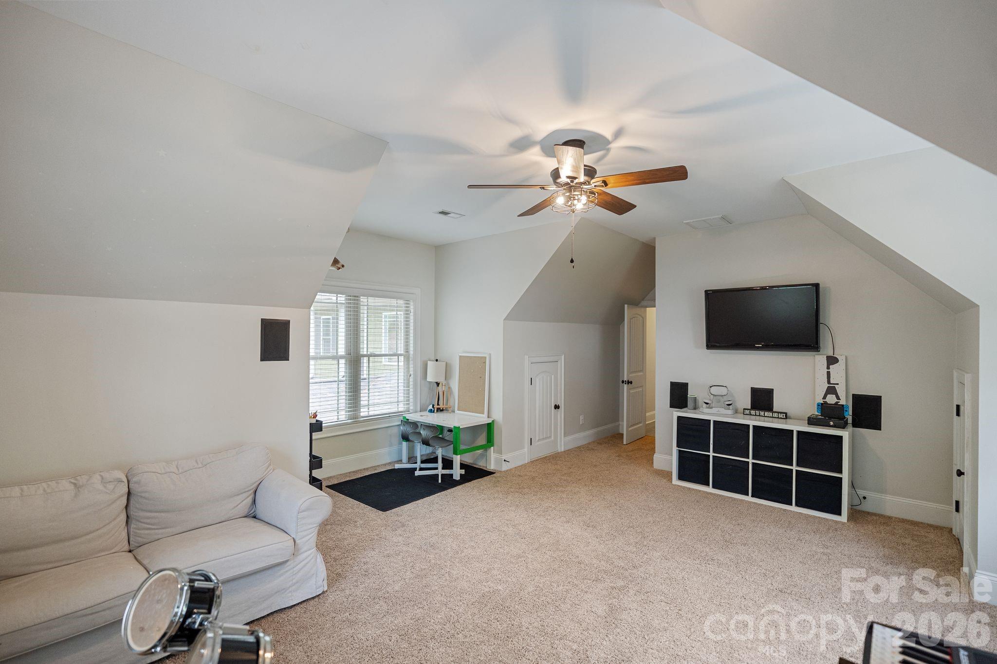 Woodstream Estates - Residential