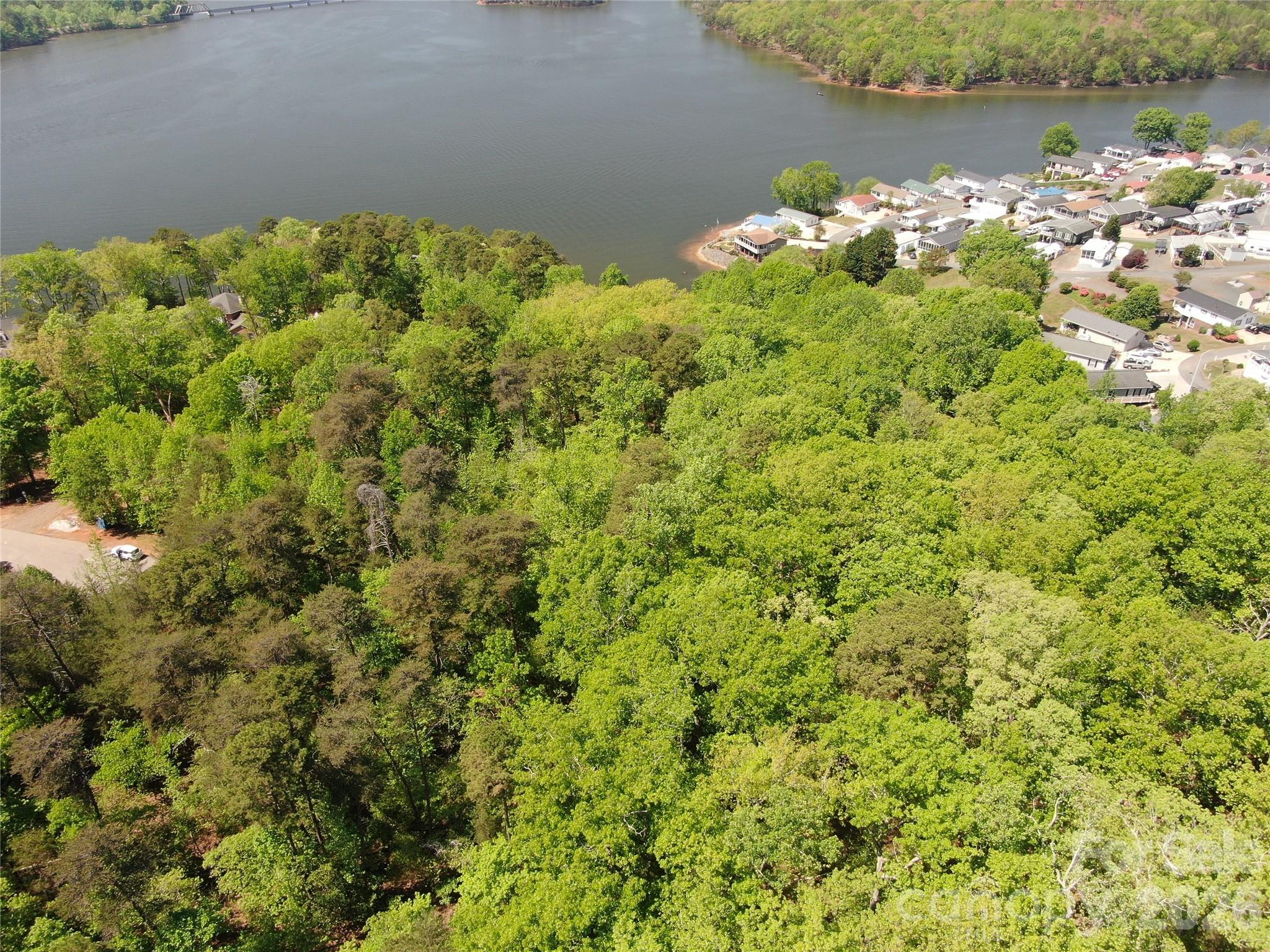 210 Kingfisher Drive