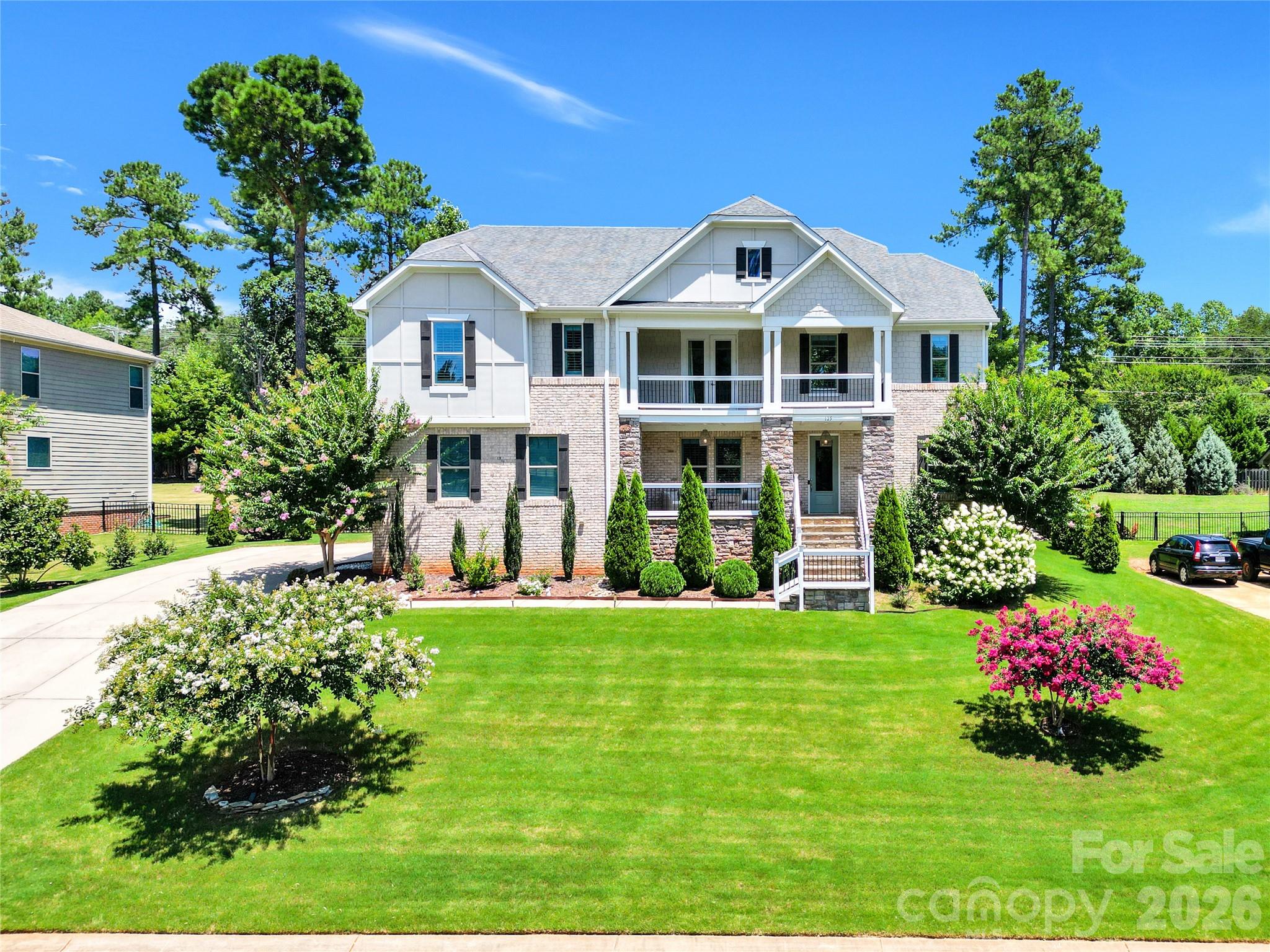 125 S San Agustin Drive