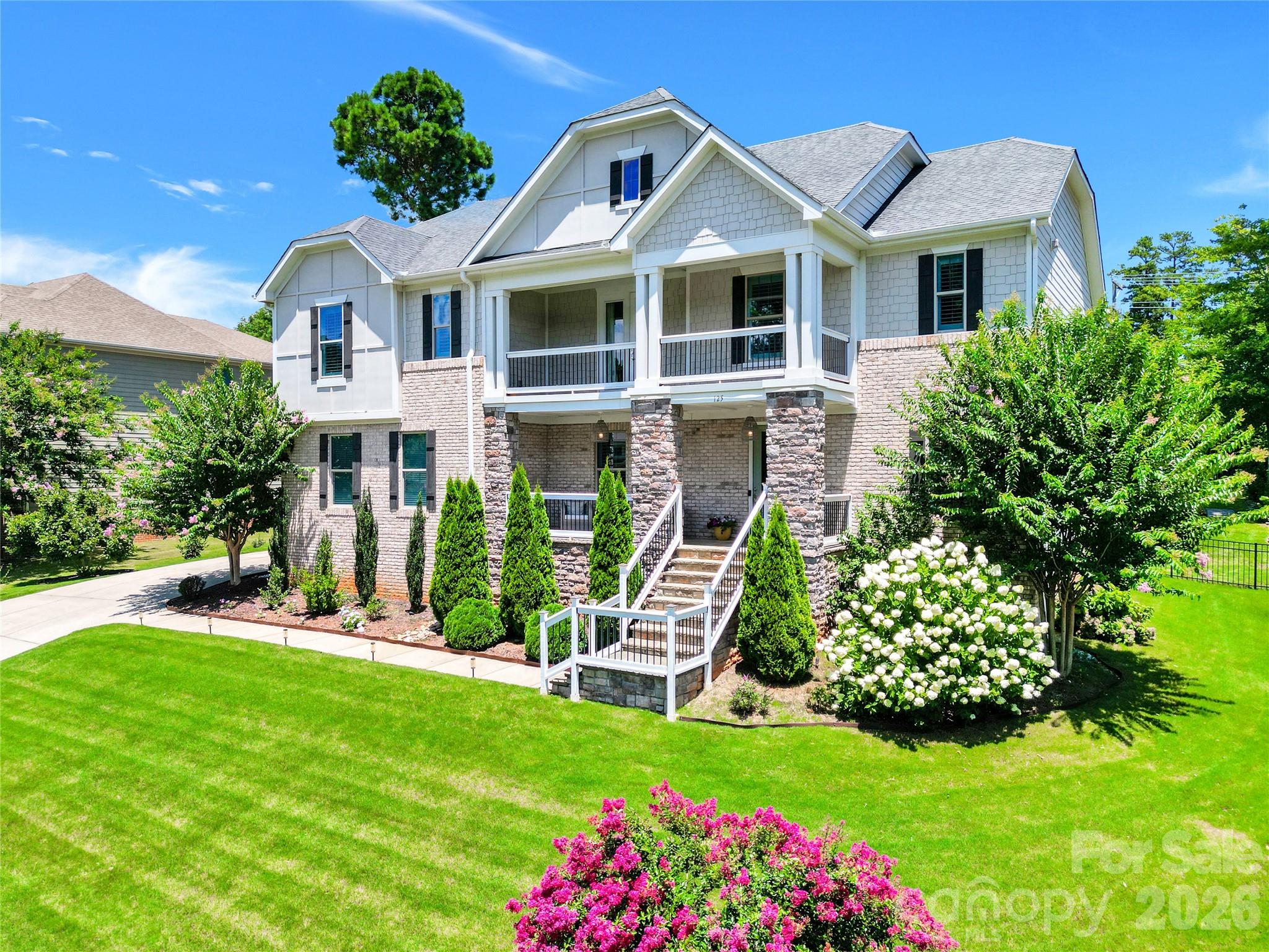 125 S San Agustin Drive