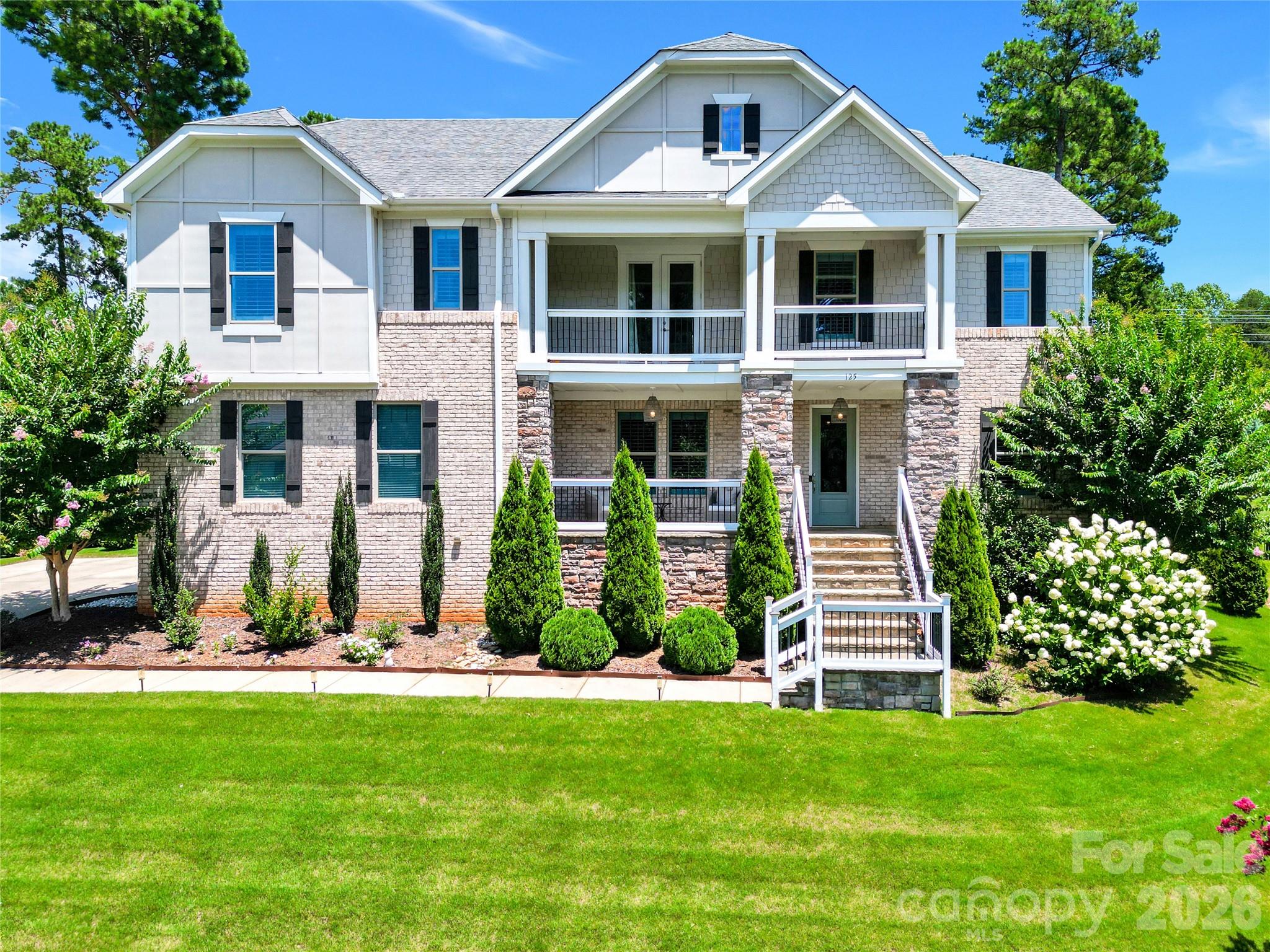 125 S San Agustin Drive