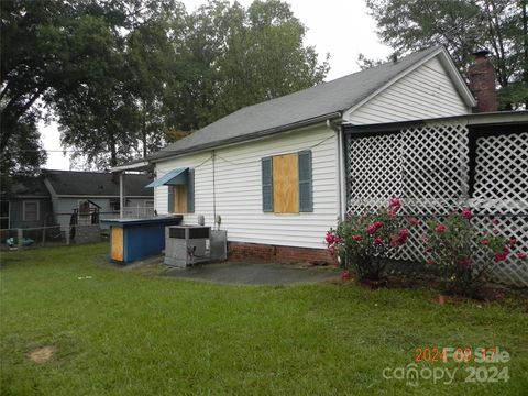 A home in Kings Mountain