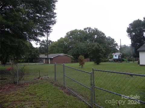 A home in Kings Mountain