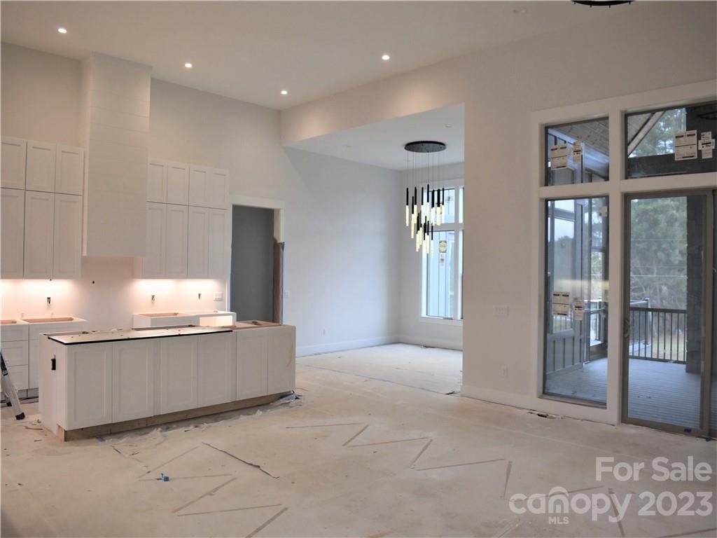 Mills River Crossing - Residential