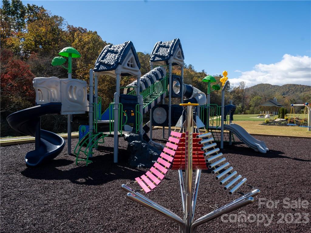 Mills River Crossing - Residential