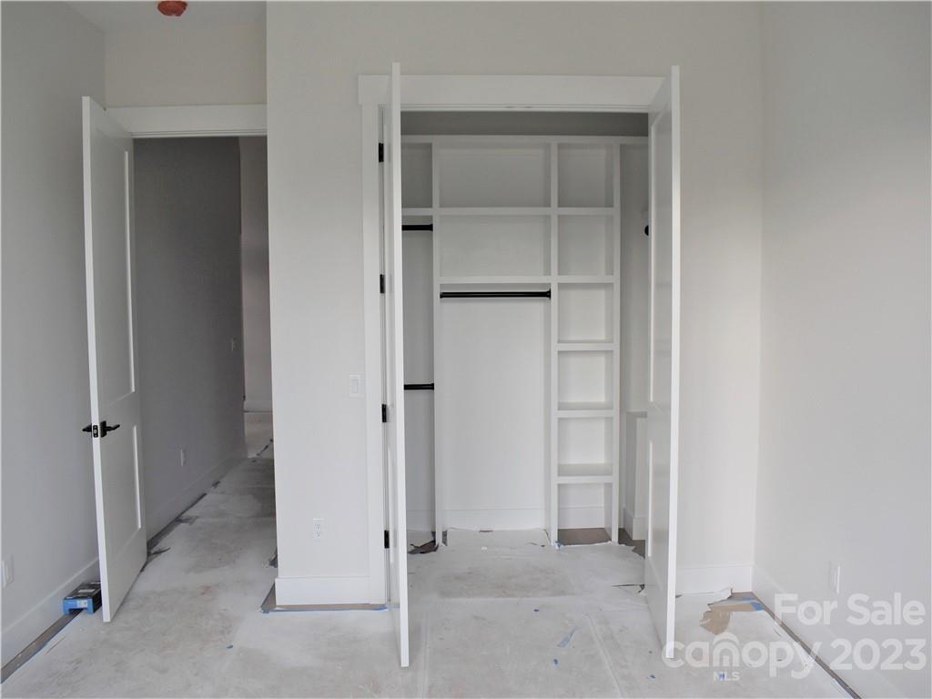 Mills River Crossing - Residential