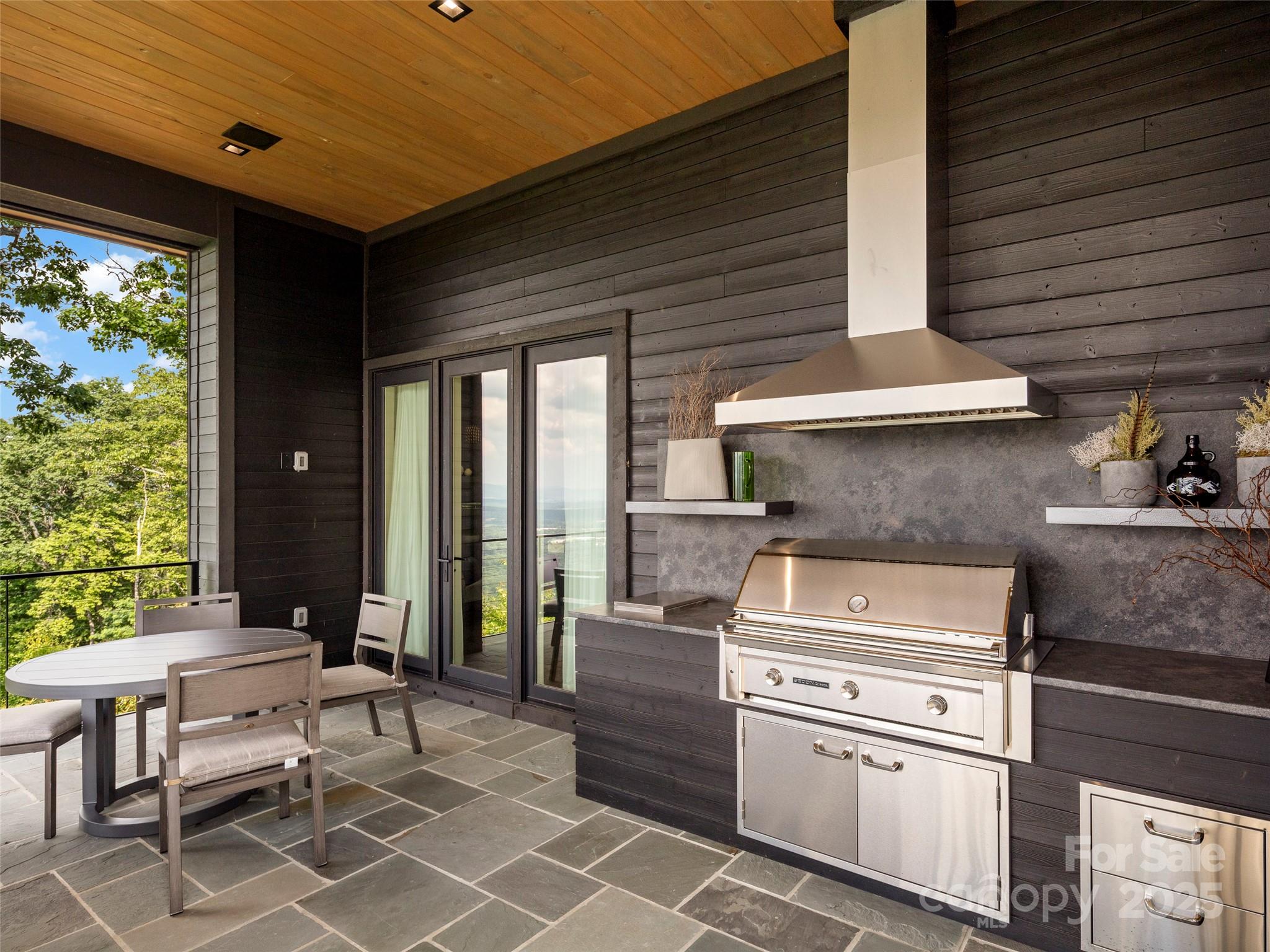 The Cliffs at Walnut Cove - Residential