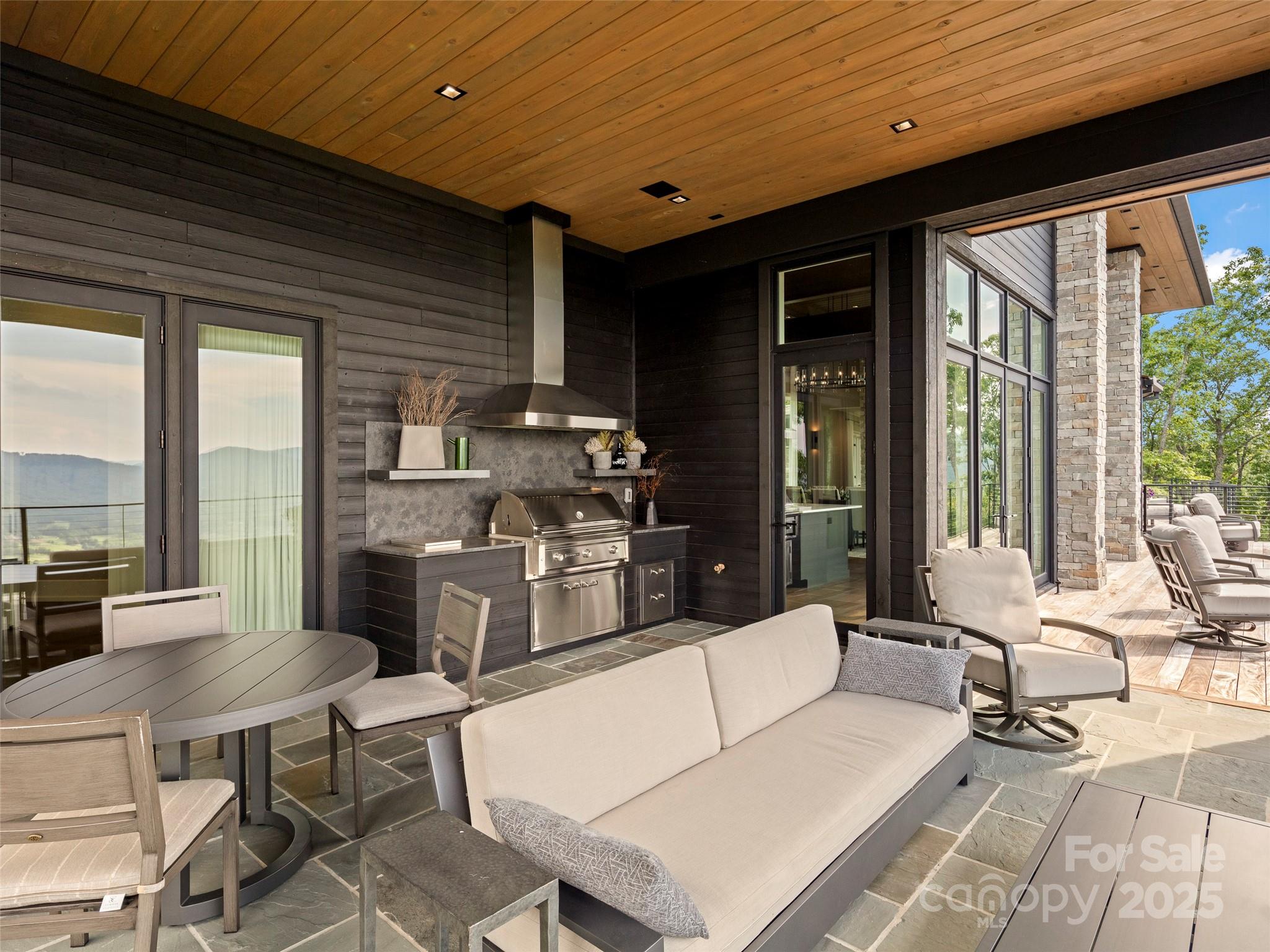 The Cliffs at Walnut Cove - Residential