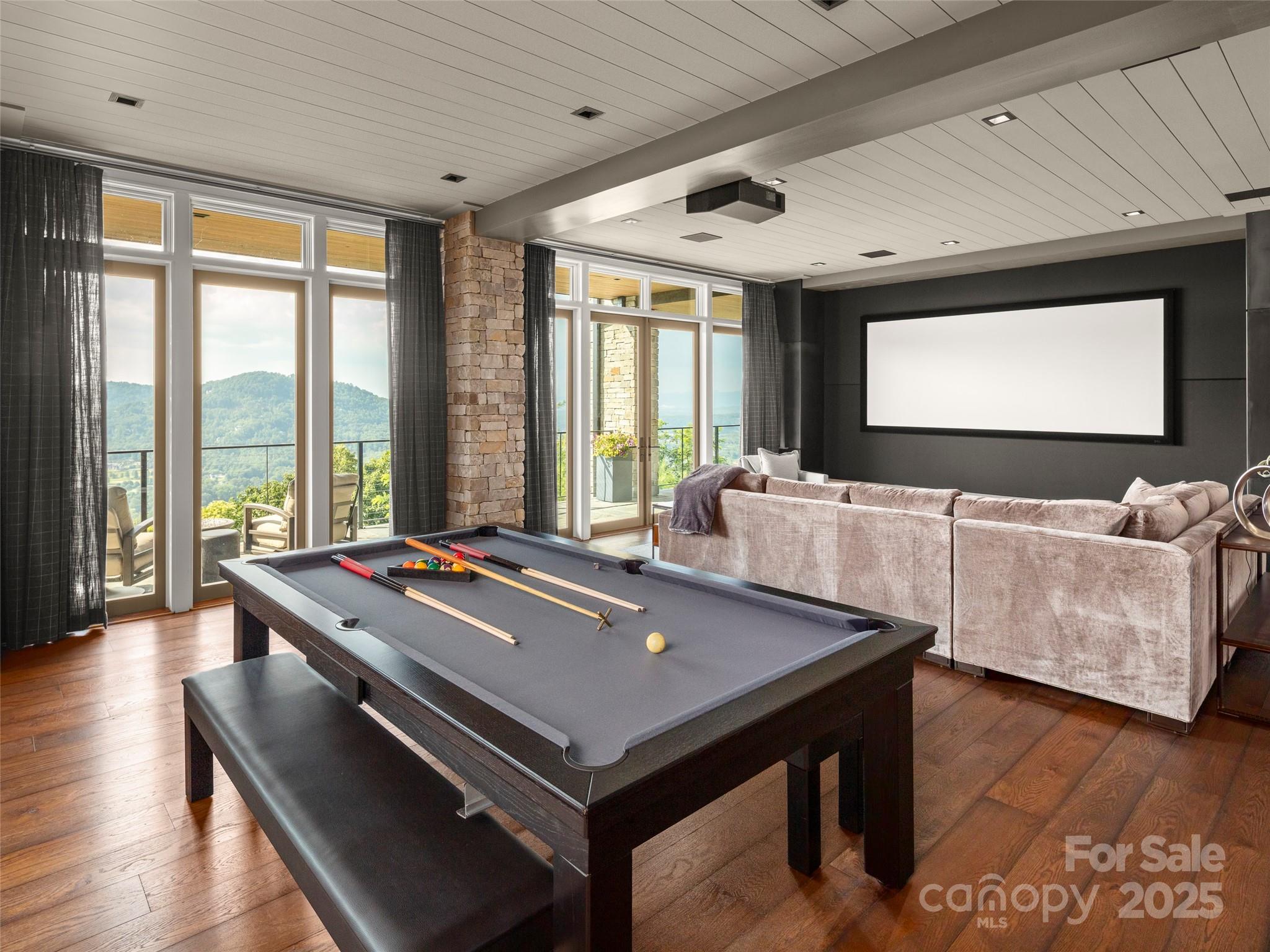 The Cliffs at Walnut Cove - Residential