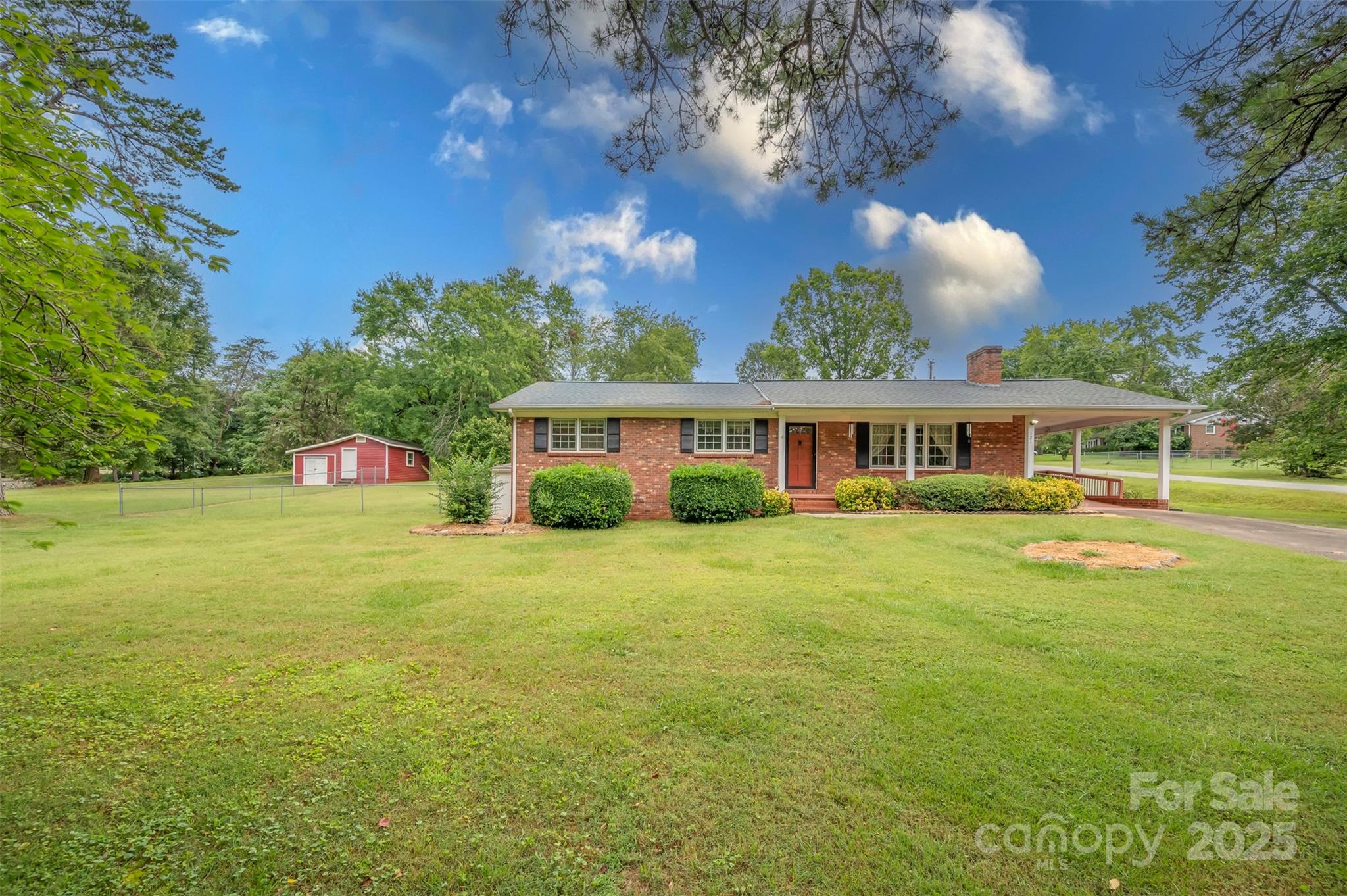 121 Cedar Lane