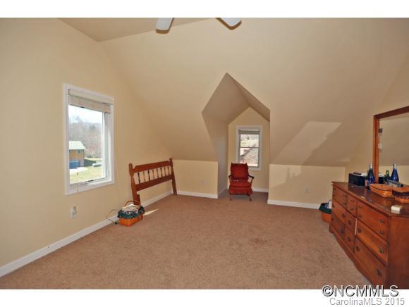 Strawberry Hill Farm Estates - Residential