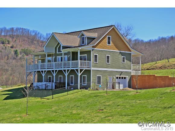 Strawberry Hill Farm Estates - Residential