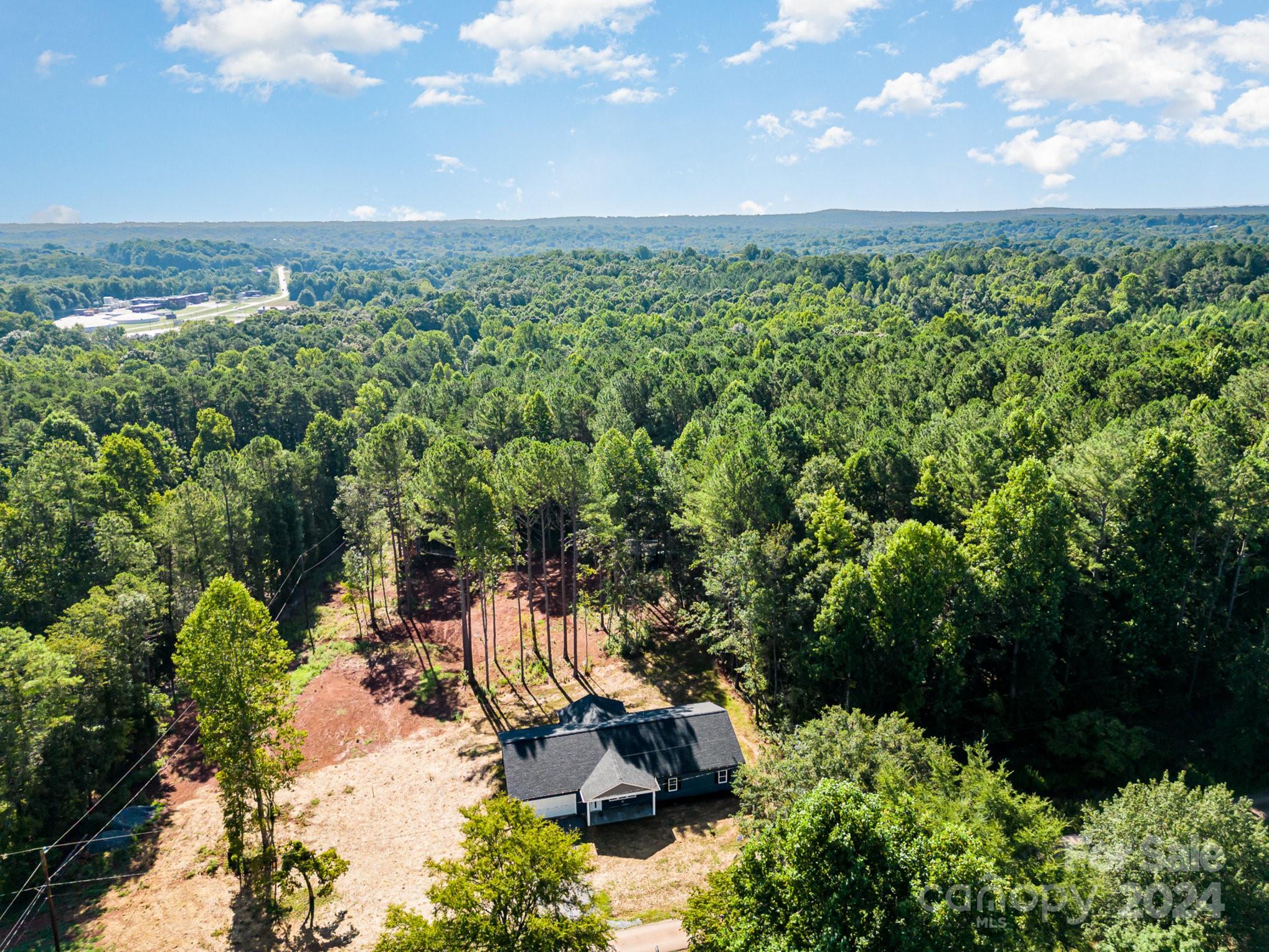 Magna Vista - Residential