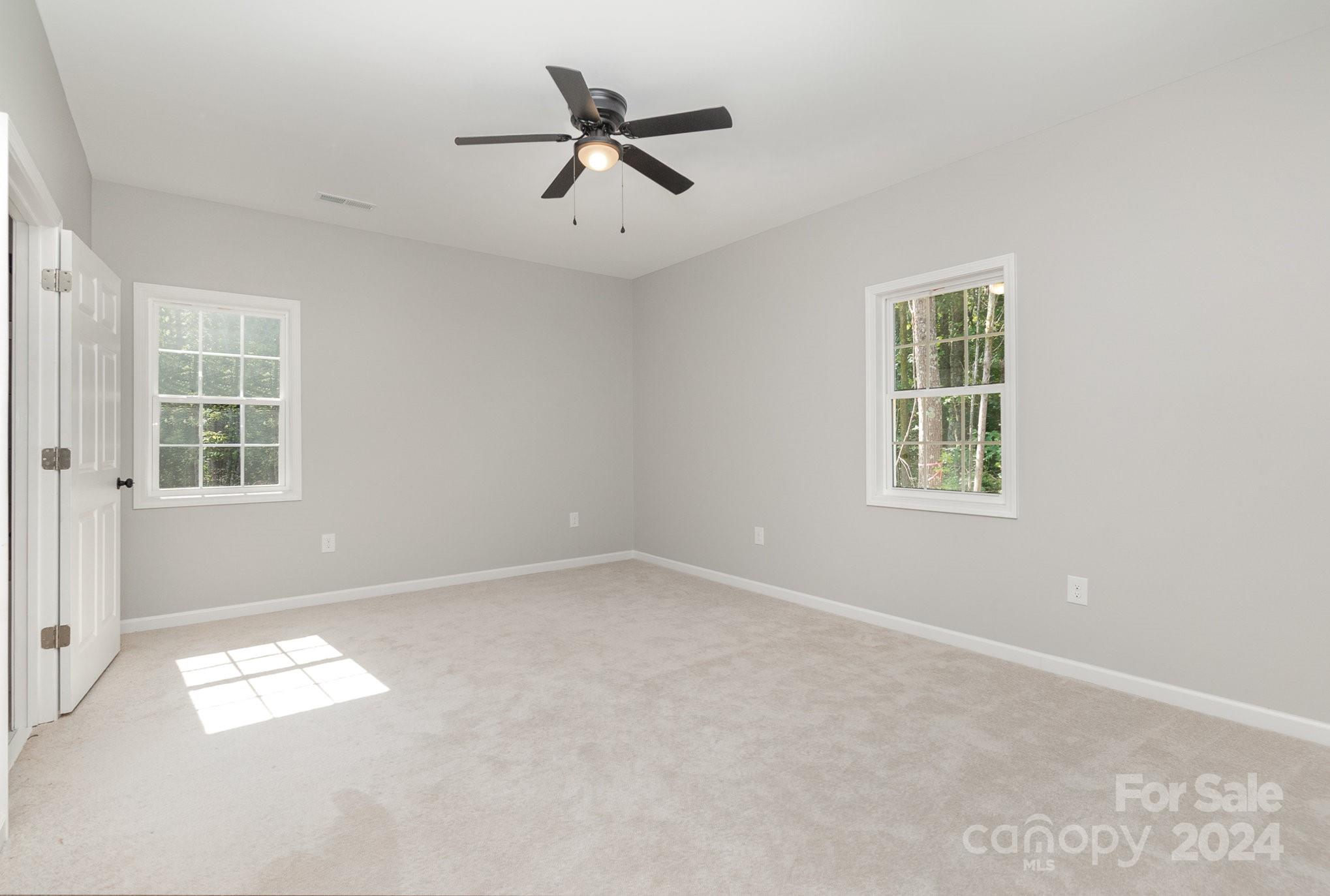 Magna Vista - Residential