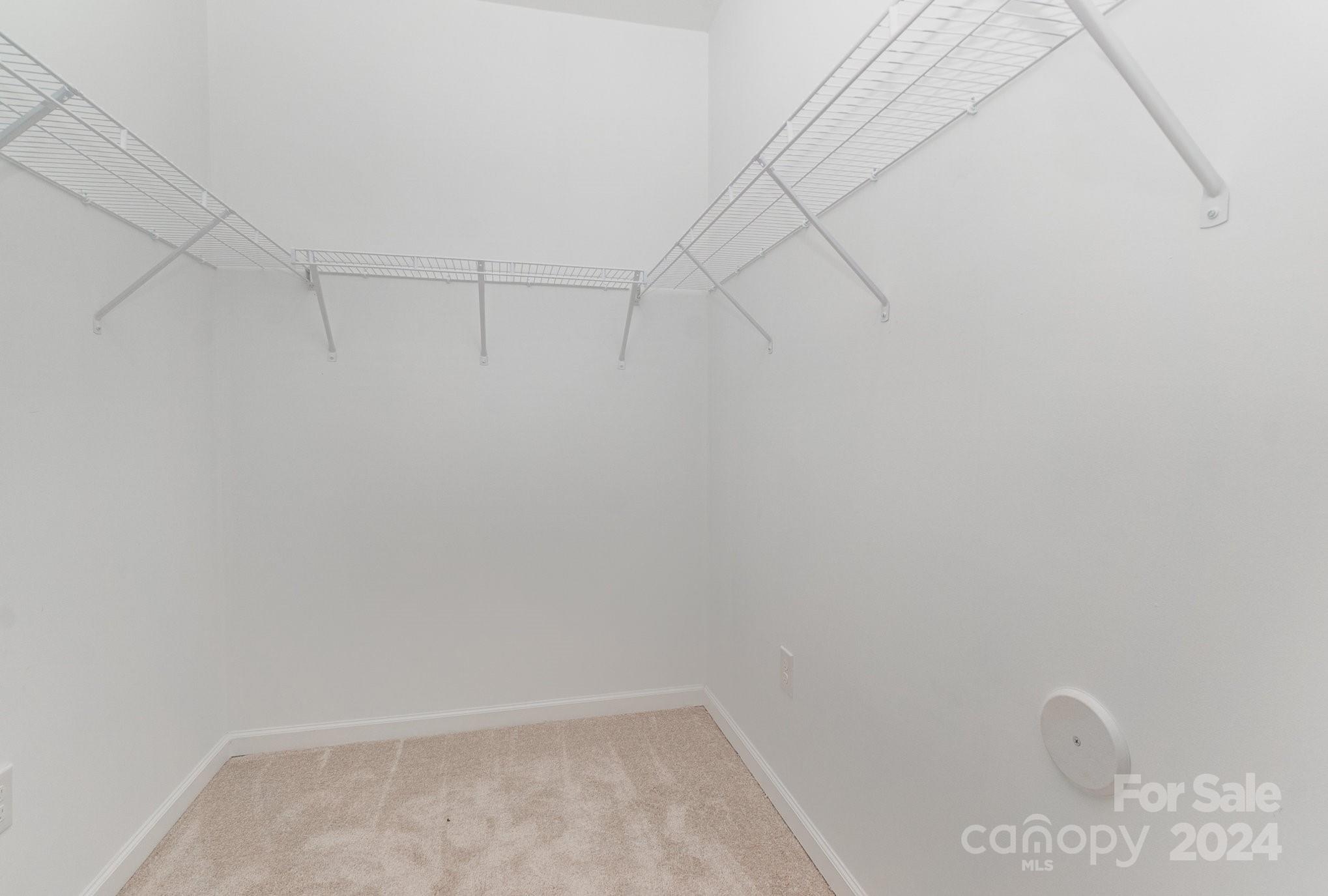 Magna Vista - Residential