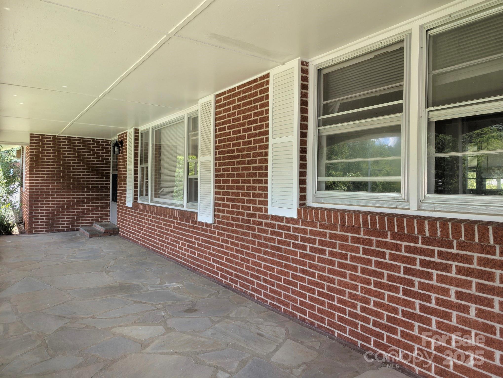 154 Lowell Street