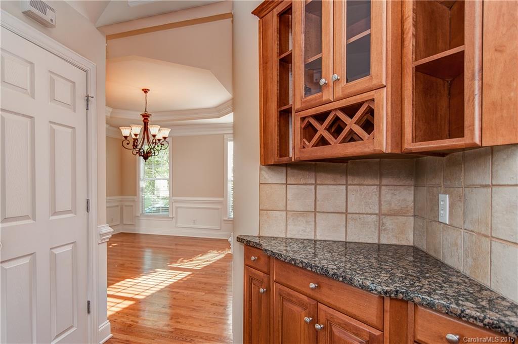 Weatherstone Manor - Residential