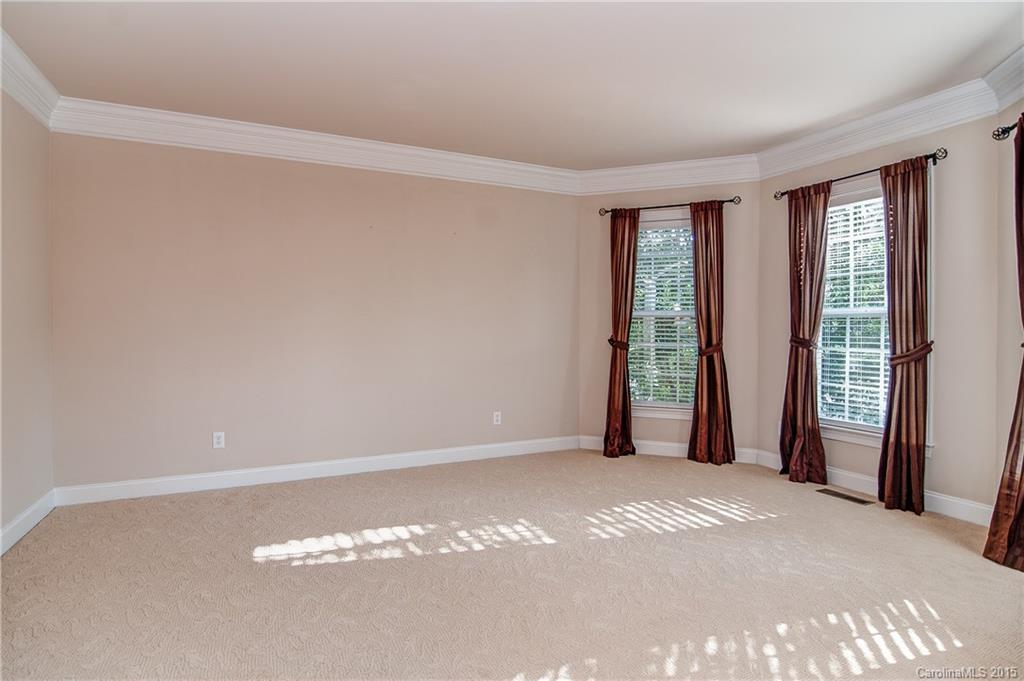 Weatherstone Manor - Residential