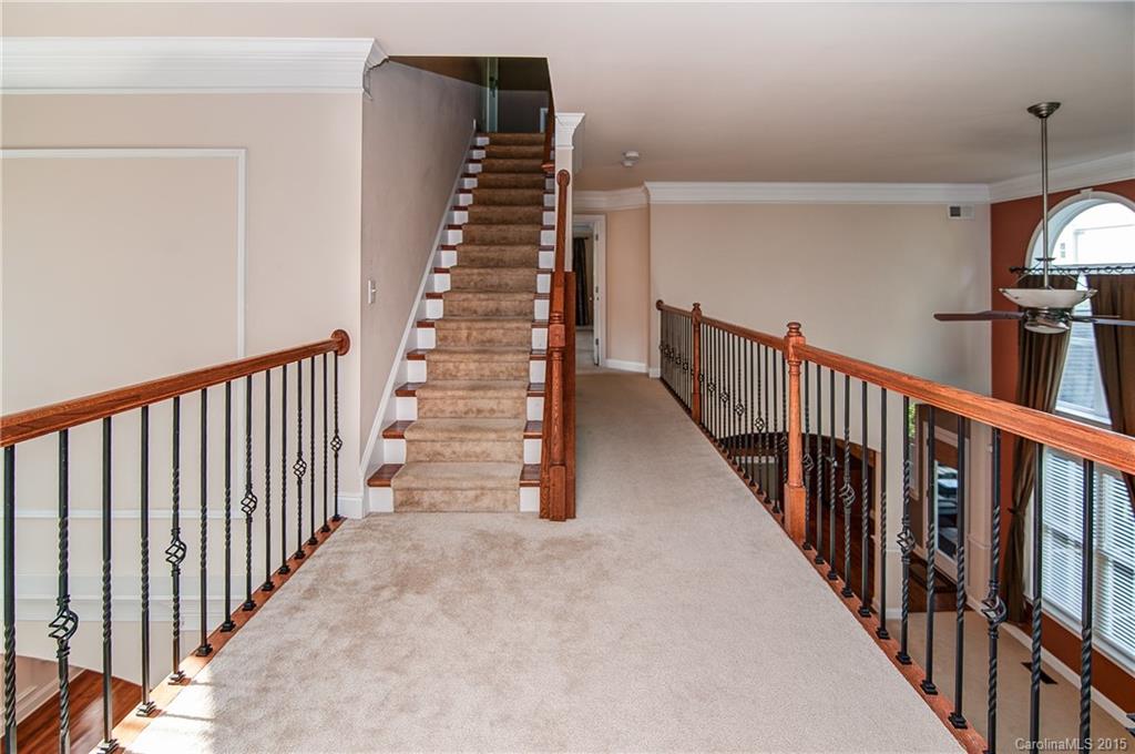 Weatherstone Manor - Residential