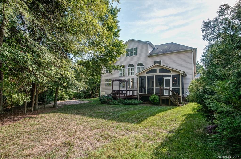 Weatherstone Manor - Residential