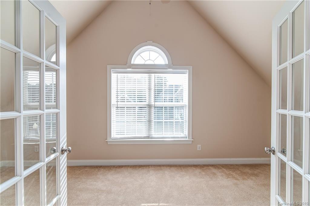 Weatherstone Manor - Residential