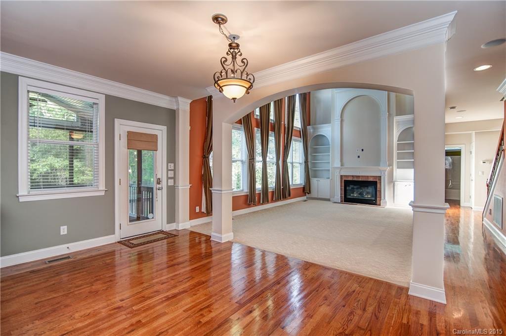 Weatherstone Manor - Residential