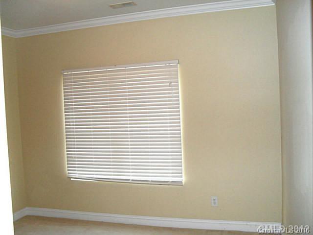 Harrogate at the lake - Residential Lease