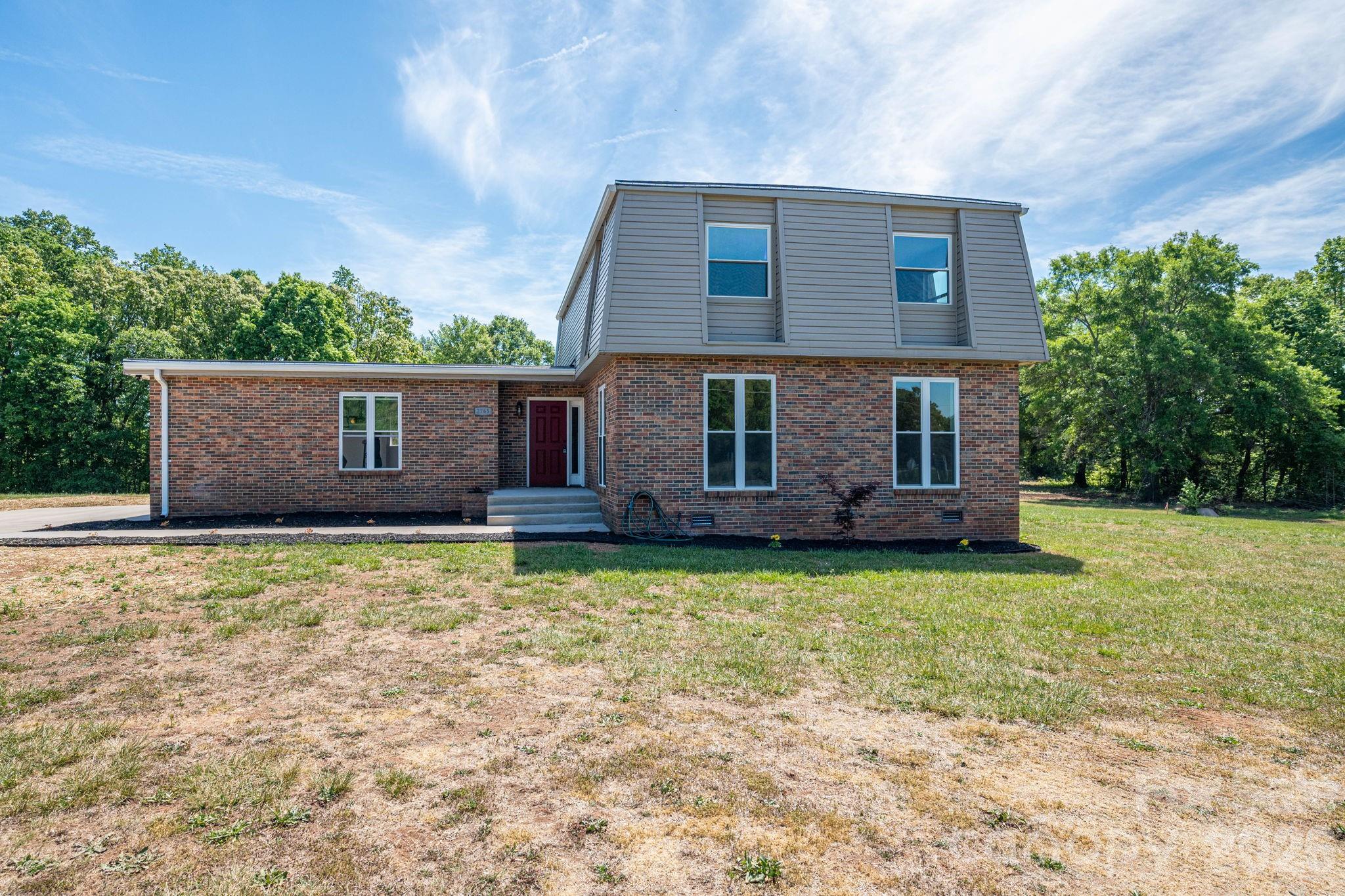 2765 S Lafayette Street