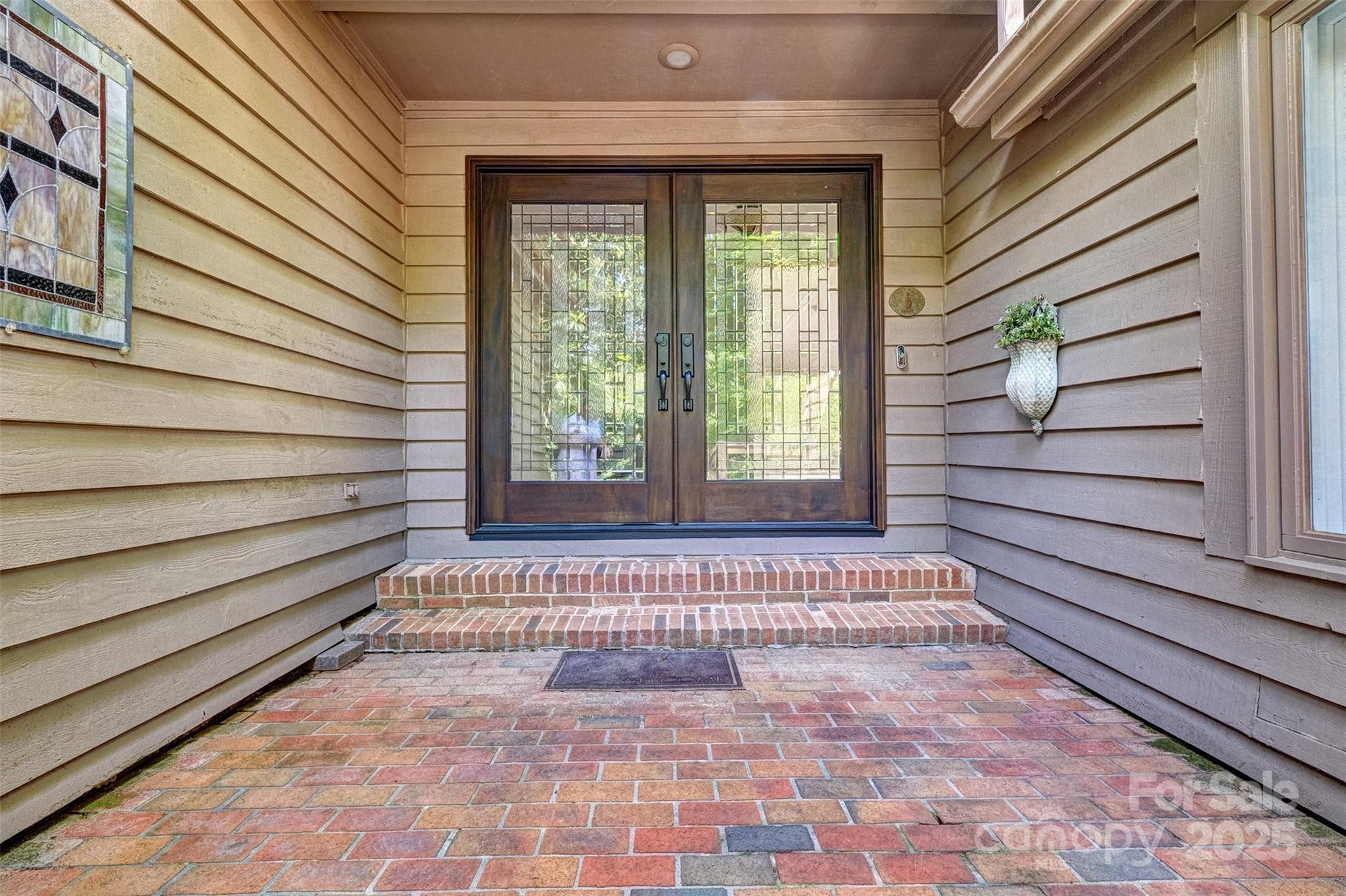 46 Timberidge Drive
