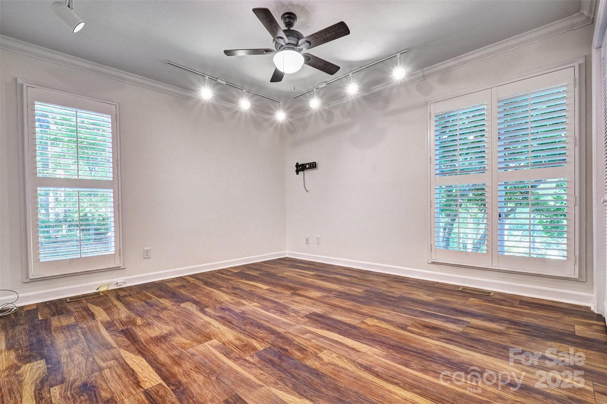 River Hills - Residential