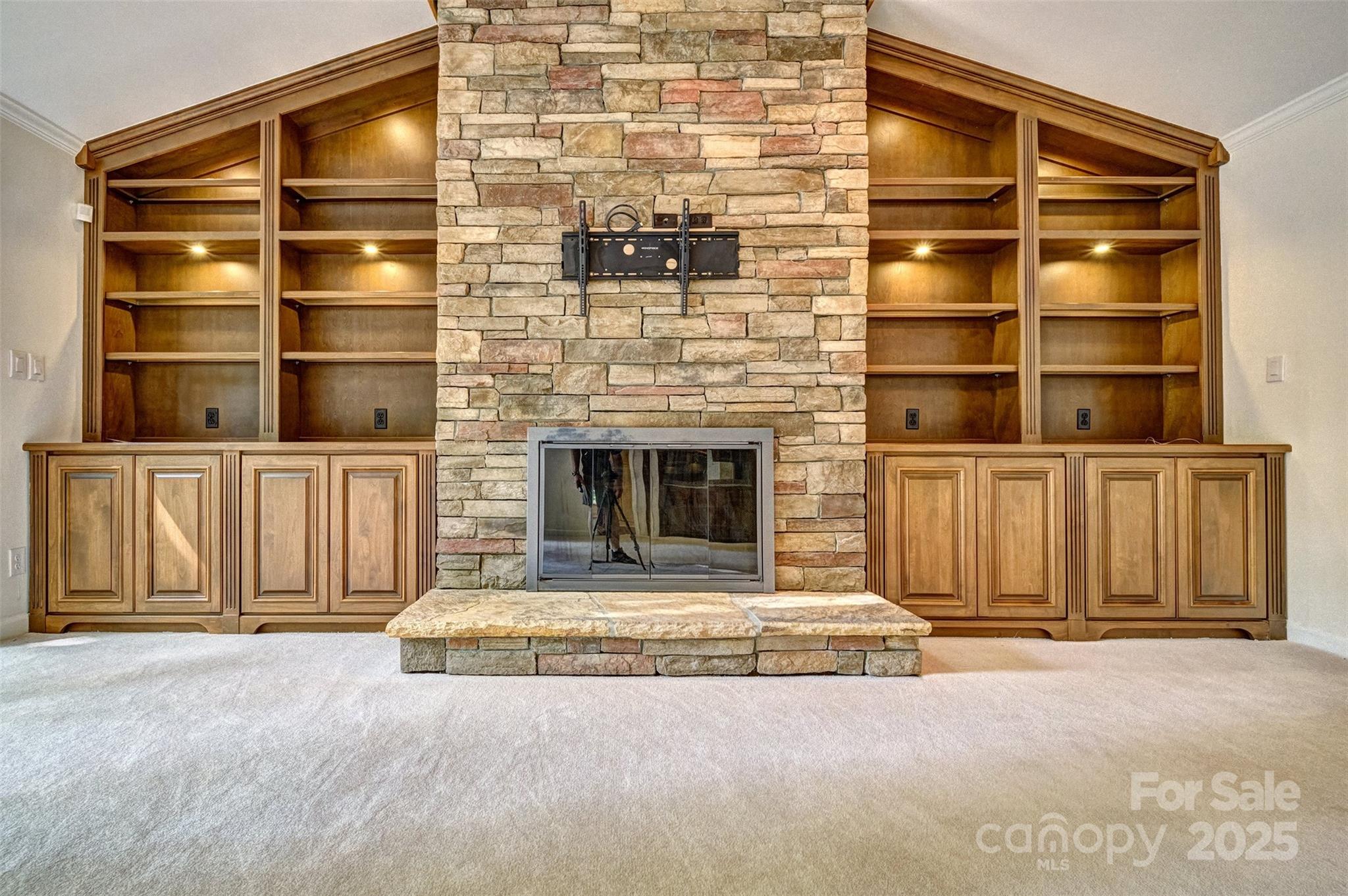 River Hills - Residential