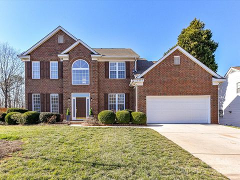 A home in Huntersville