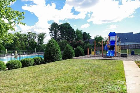 A home in Huntersville