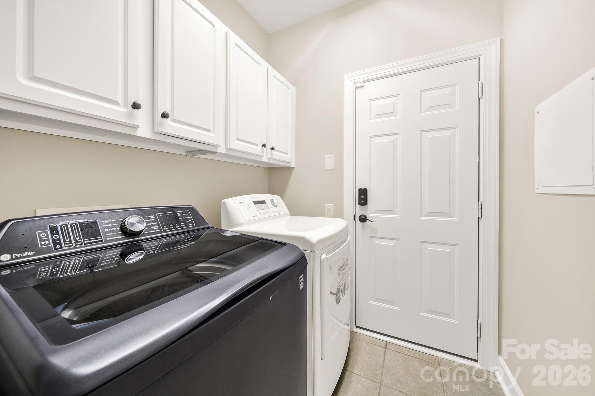 Ivy Ridge At Ballantyne - Residential