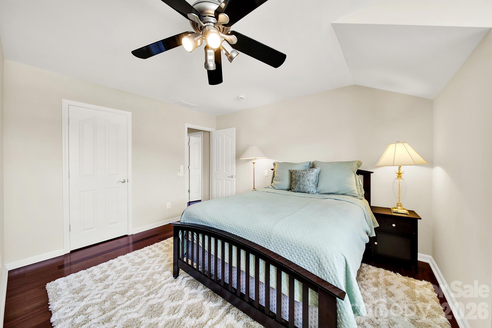 Ivy Ridge At Ballantyne - Residential