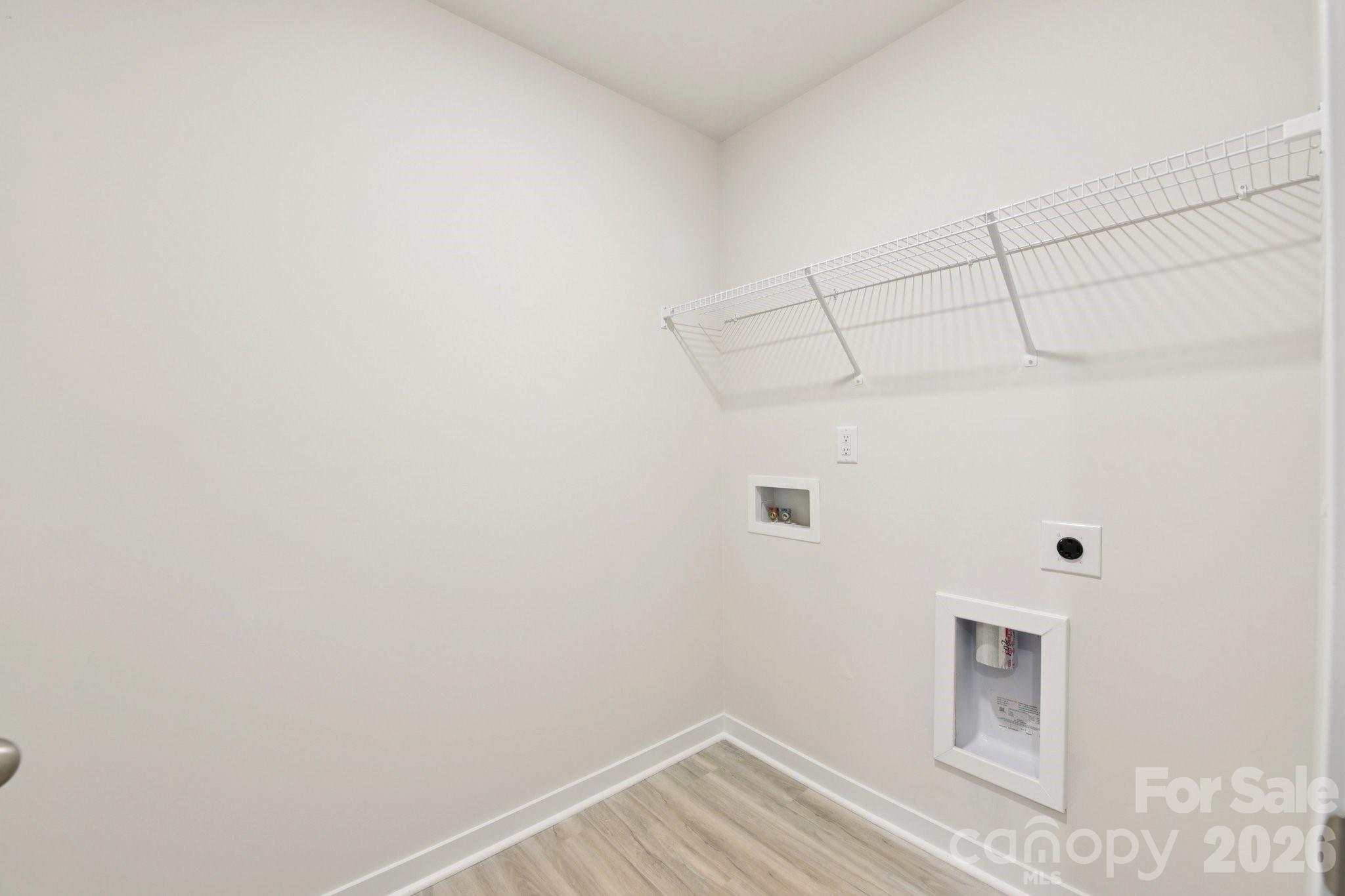 The Hamptons at Hickory - Residential