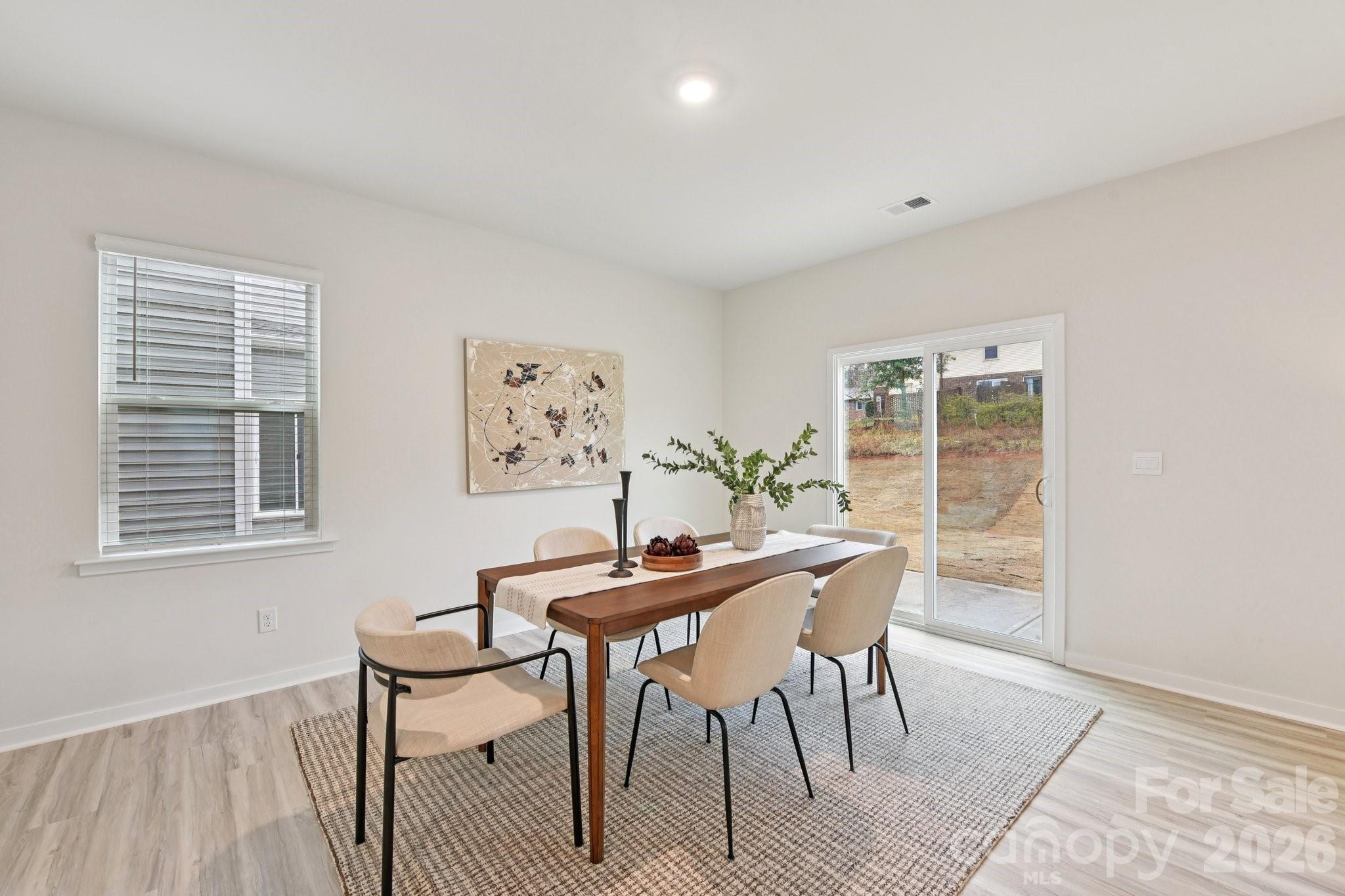 The Hamptons at Hickory - Residential